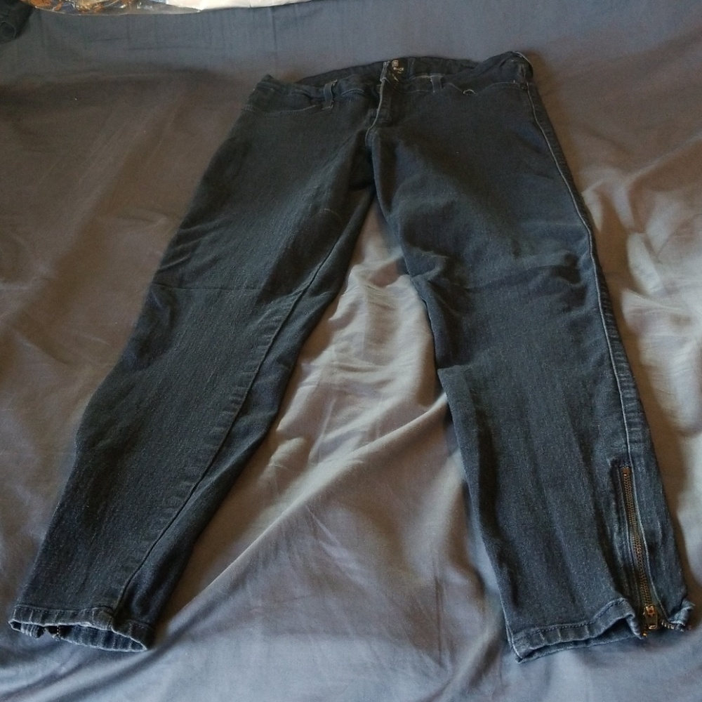 Skinny jeans